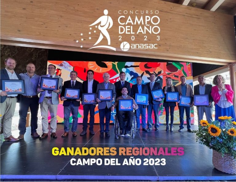 Read more about the article Premiación Campo del año 2023